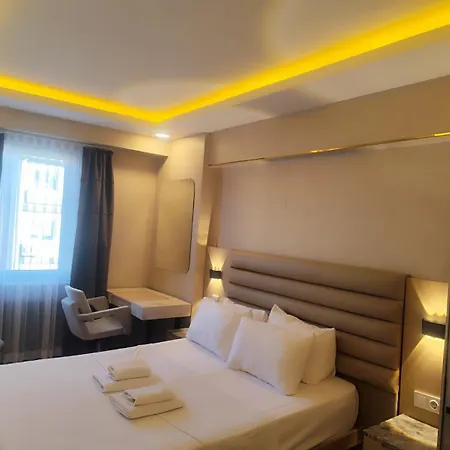 By Altunizade Apartment