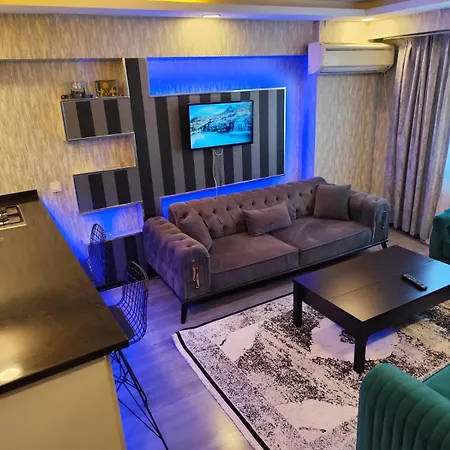 By Altunizade Apartment *