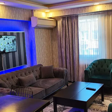 Apartment By Altunizade *