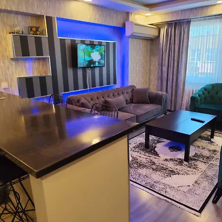 By Altunizade Apartment *